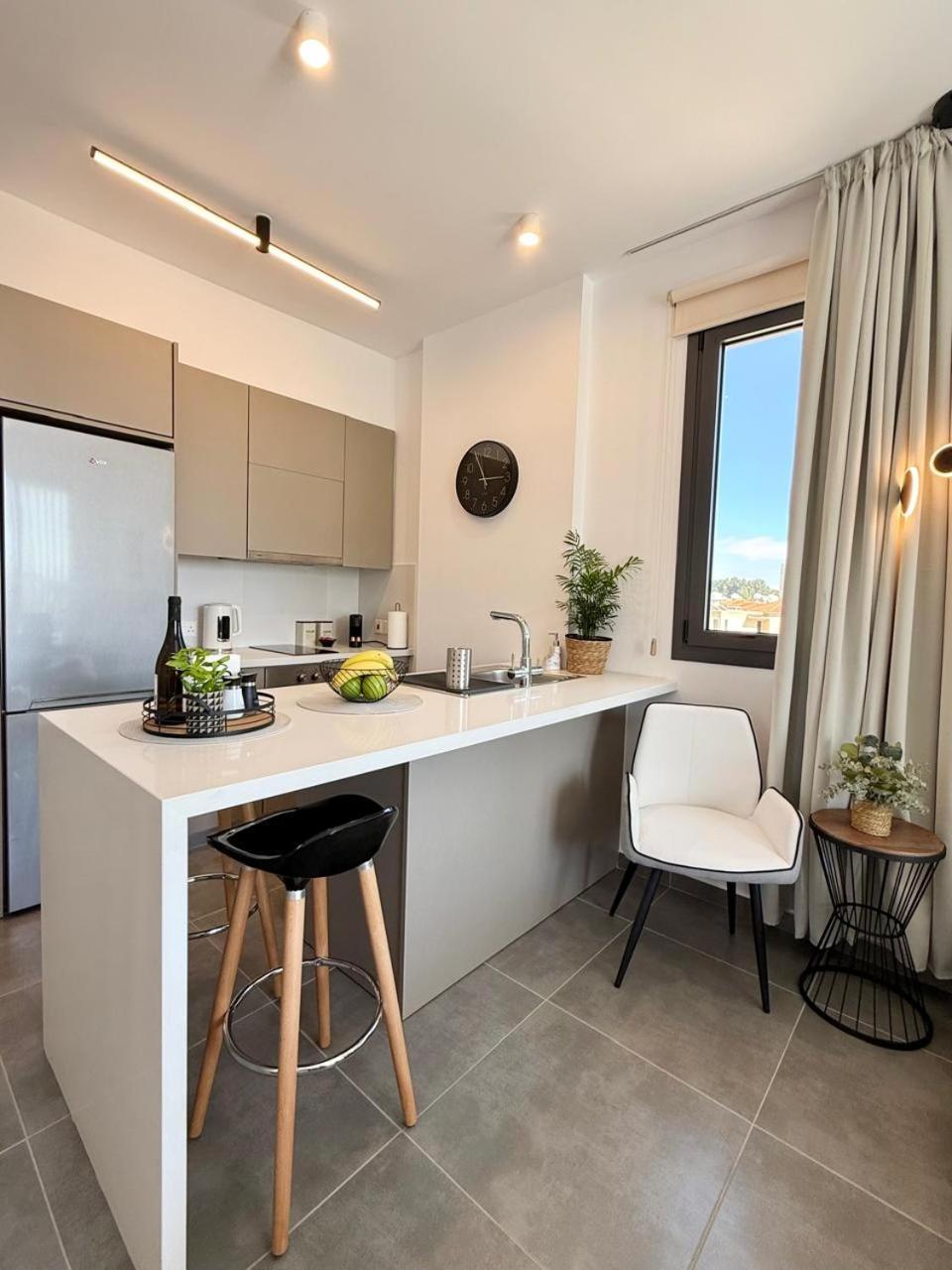 And Chill -luxury In Kato Paphos