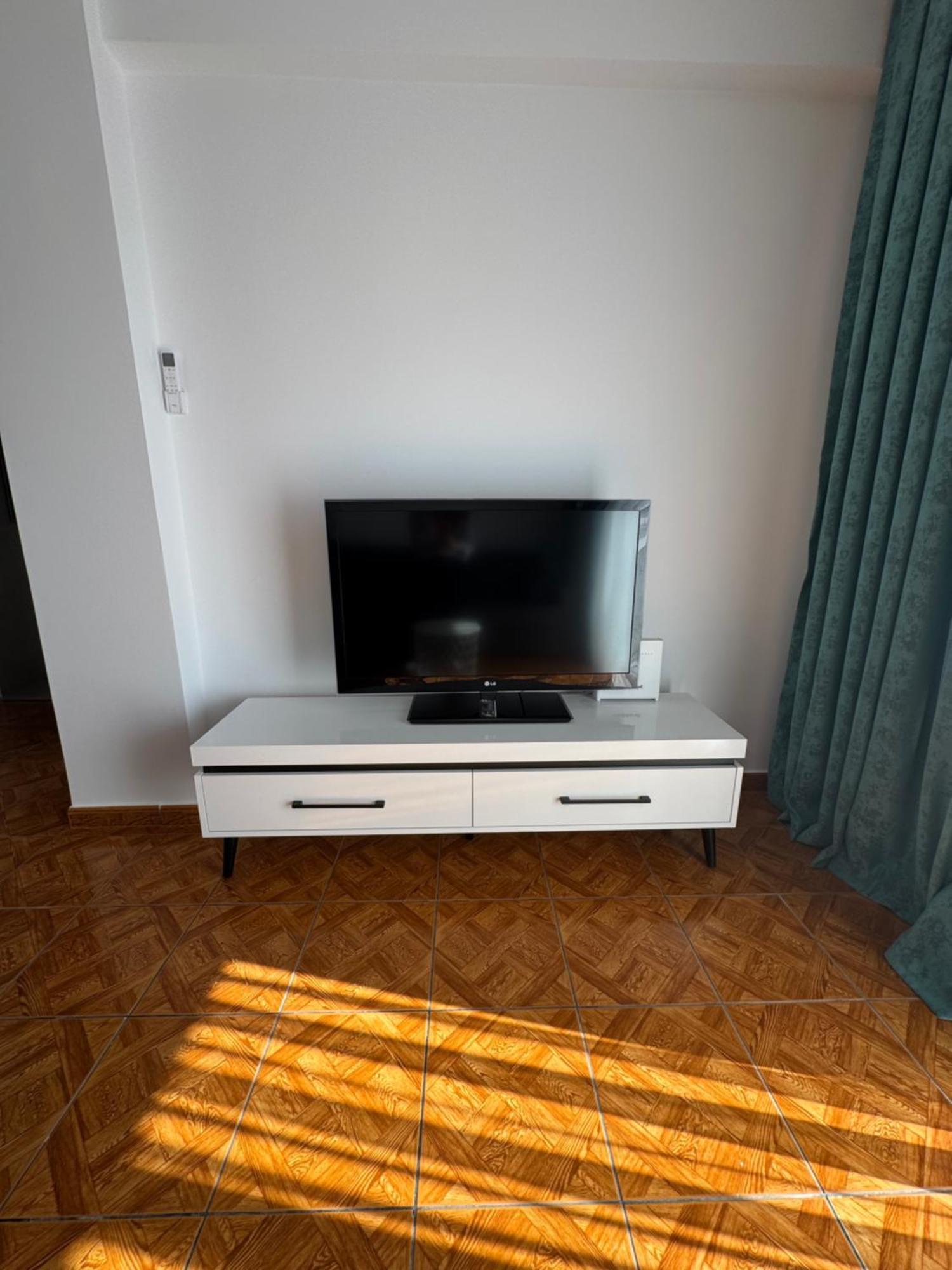 Apartment Elegant Two-bedroom In Kato Close To Everything! Paphos