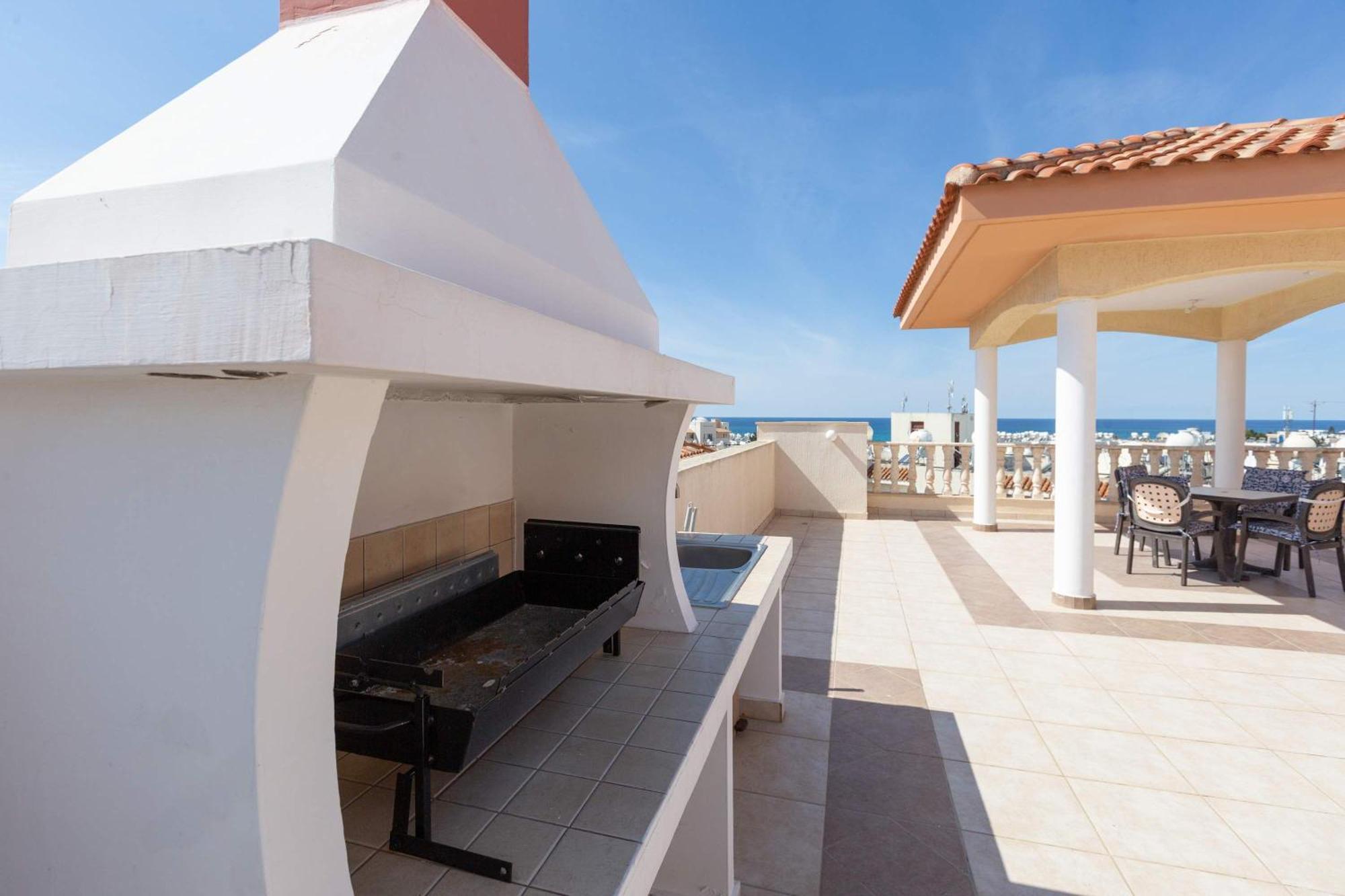 Penthouse 365 Sunsets Apartment Paphos