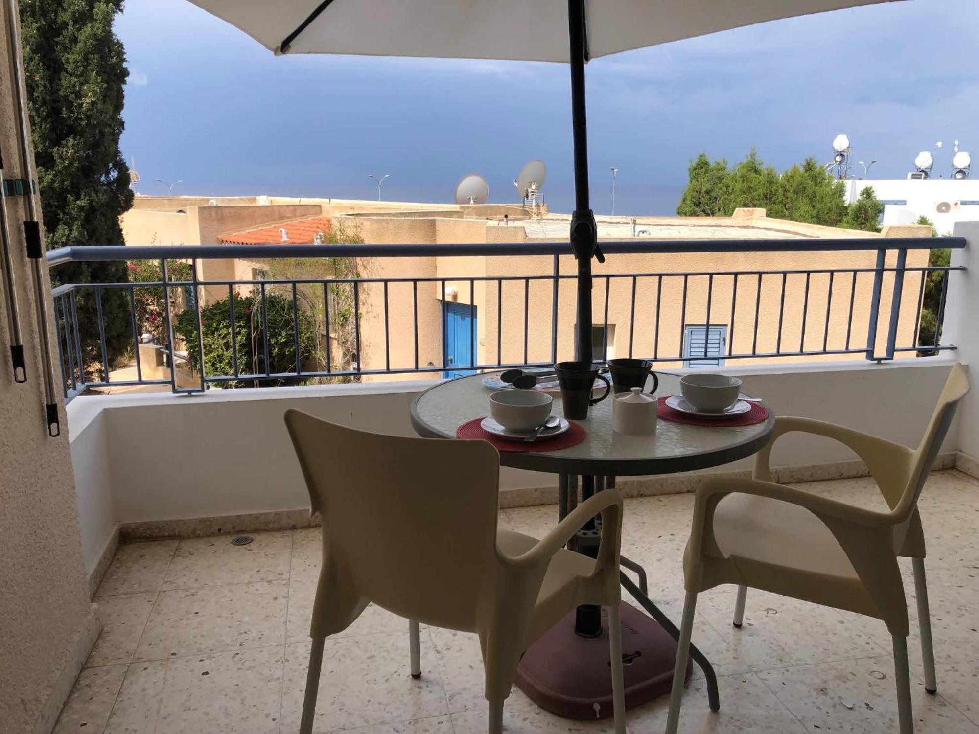 Kings Palace - Modern And Stylish 1 Bedroom Apartment