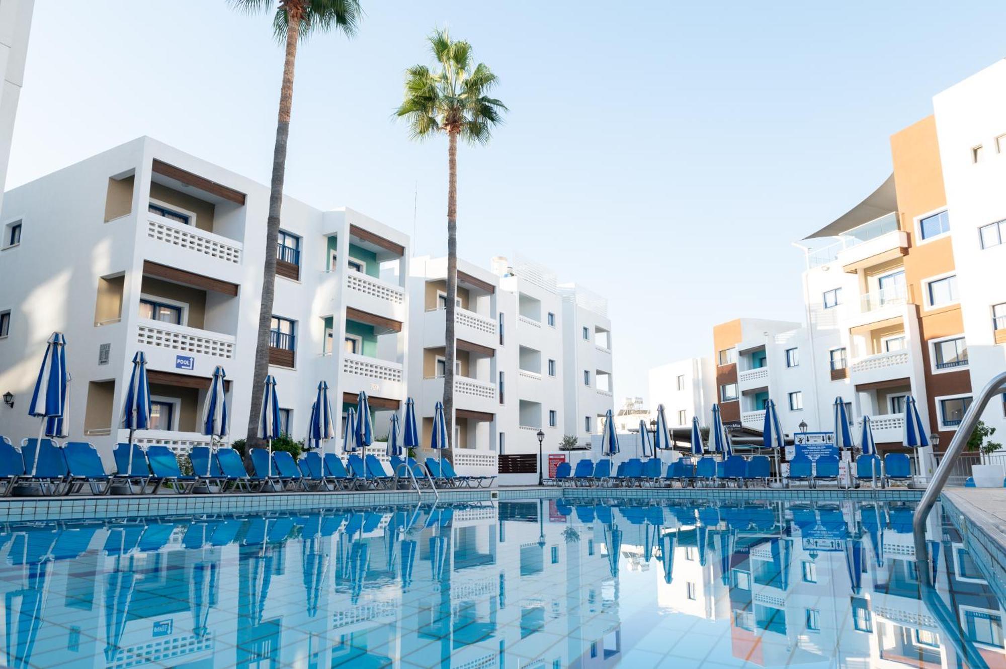 Aparthotel Kefalos Damon Paphos