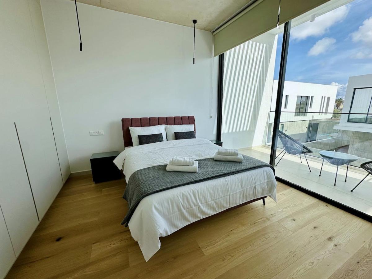 Elysian Blue 4 * Paphos