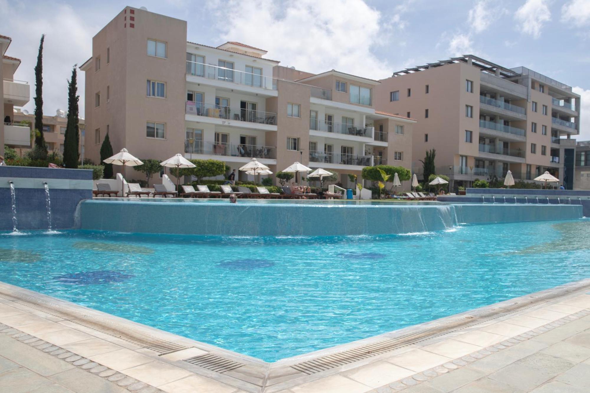 Apartment Elysia Park Paphos
