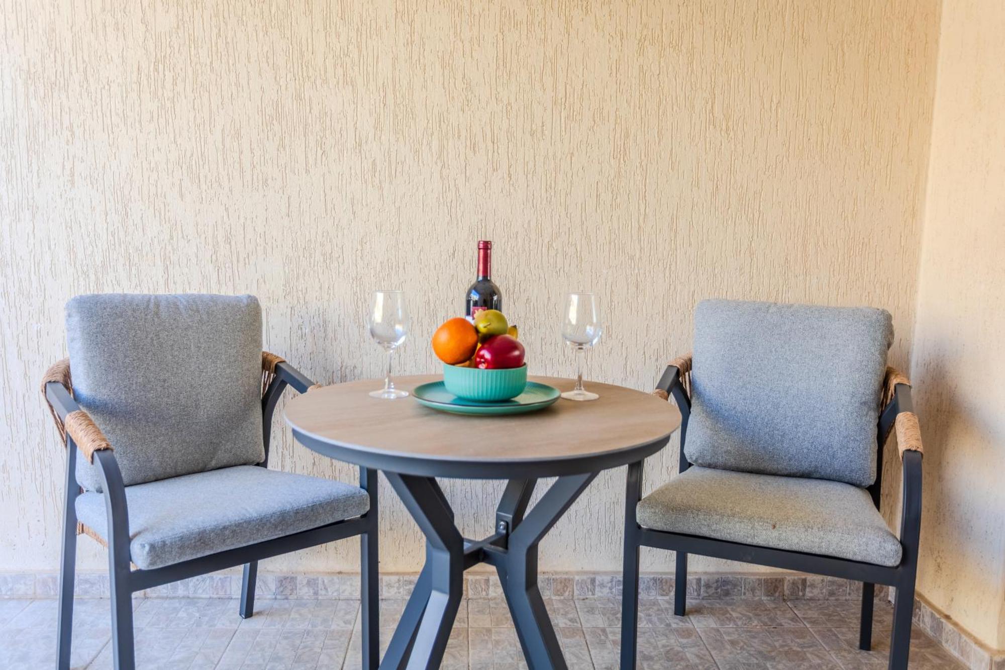 H&o Olive House Apartment