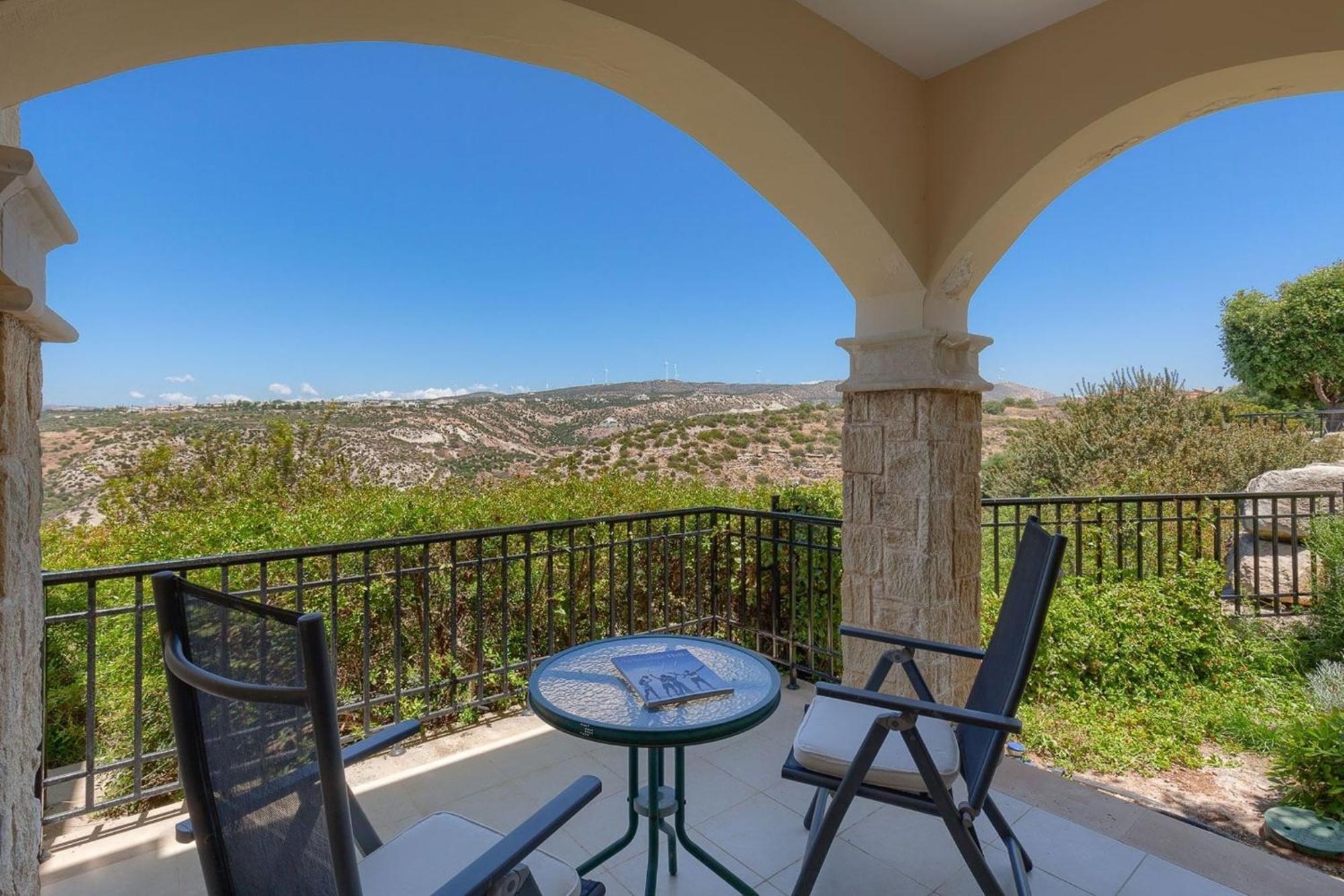 Aphrodite Hills Junior Junior Fz02 Air Conditioning 3 Bedrooms * Paphos
