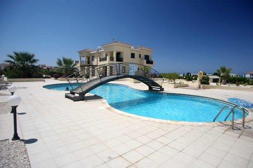 Faros Beach Apt A4 Paphos