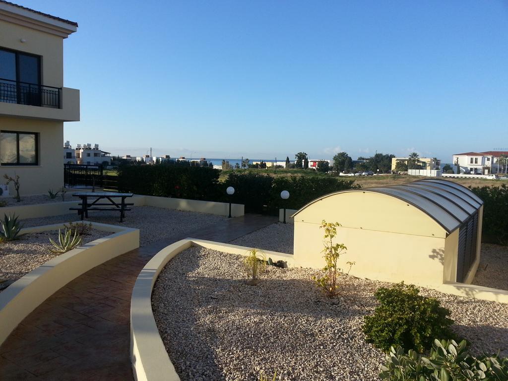 Faros Beach Apt A4