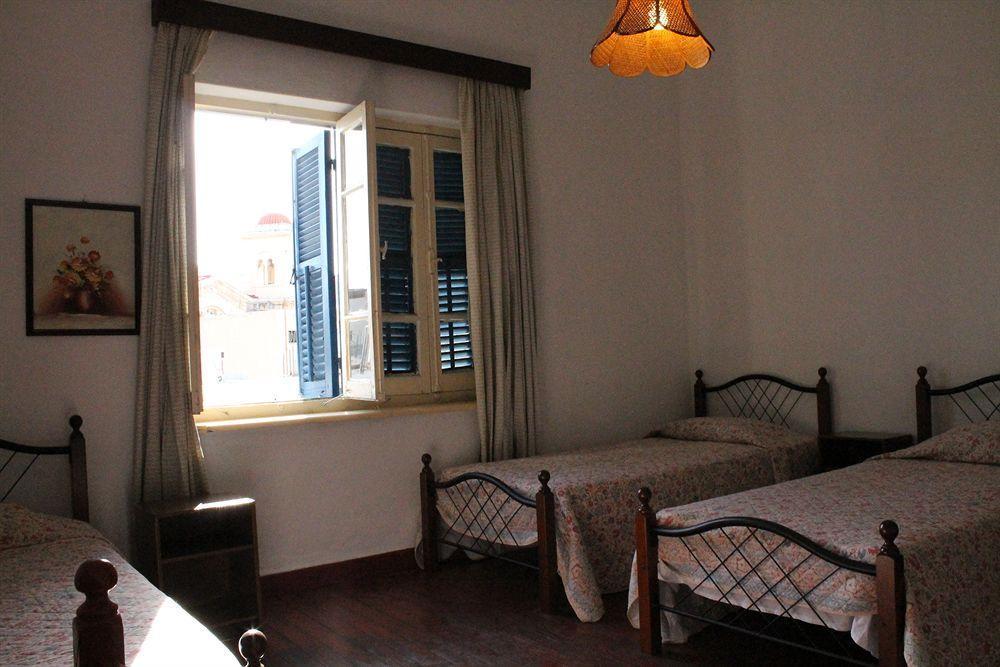 Hostel Trianon Paphos