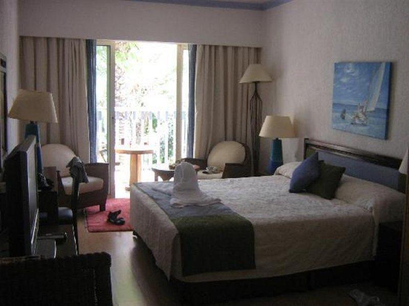 Aparthotel Gardens 3*