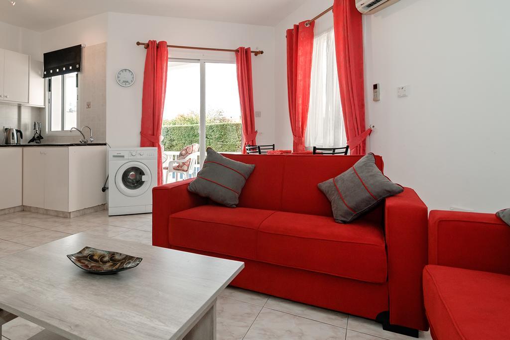Jed's * Paphos