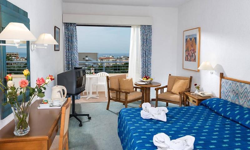 Gardens Aparthotel Paphos
