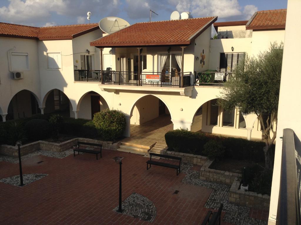 Limnaria West * Paphos