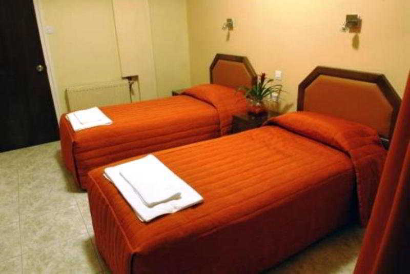 Pyramos Hotel