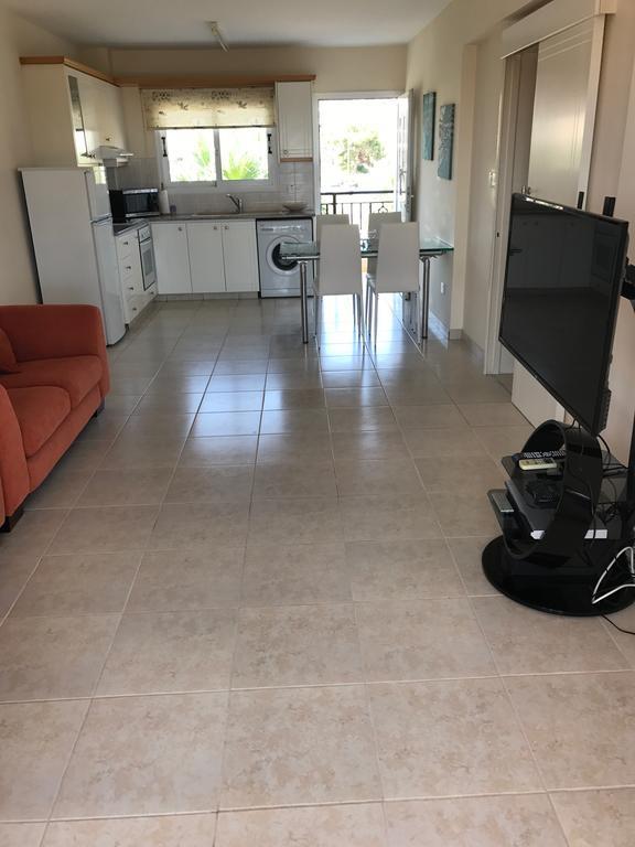 Kings Sunset Apartment Paphos