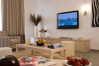 Minthis Hills Golf Club Capital Coast * Paphos