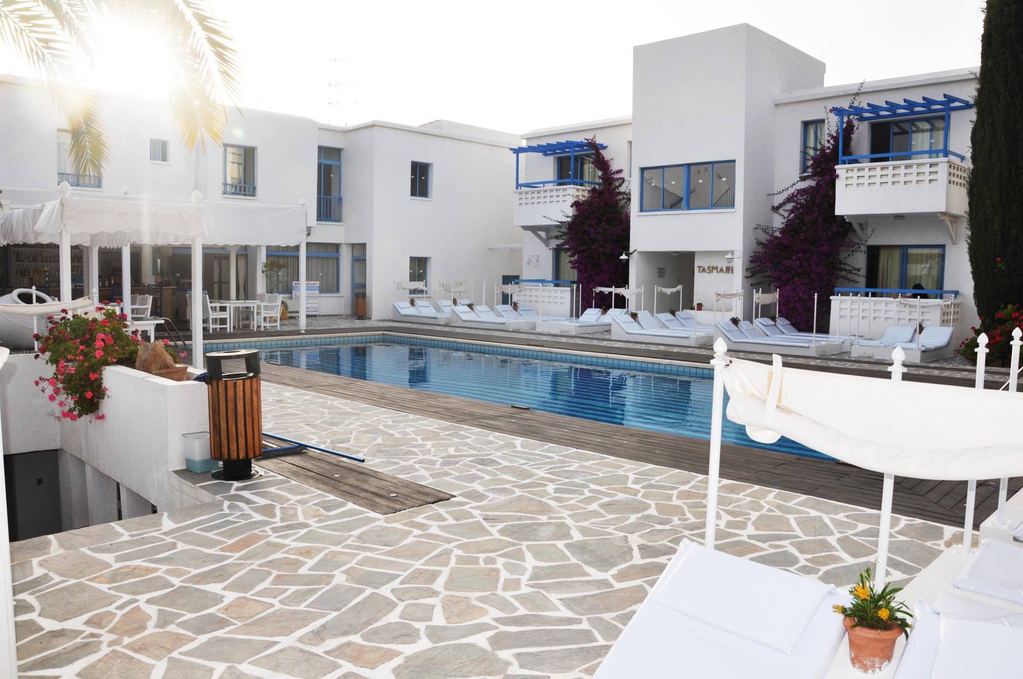 Aparthotel Tasmaria 3*