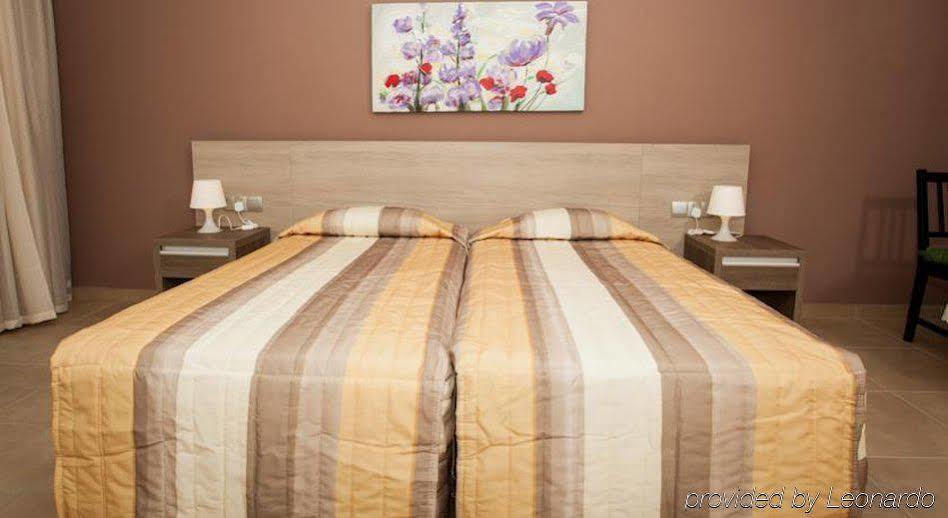 Crystallo 3* Paphos