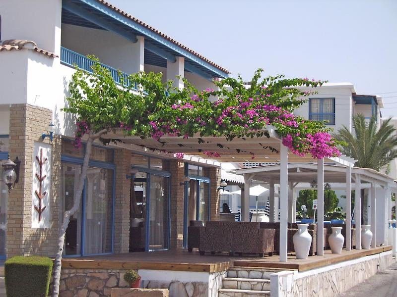 Tasmaria Aparthotel Paphos