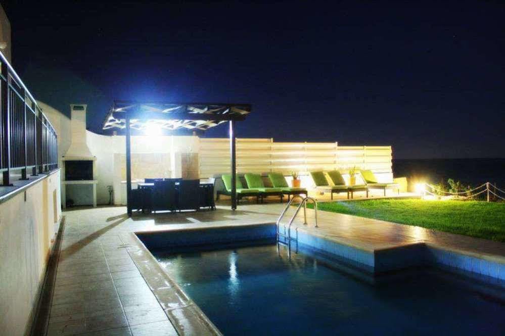 Hotel Blue Coral