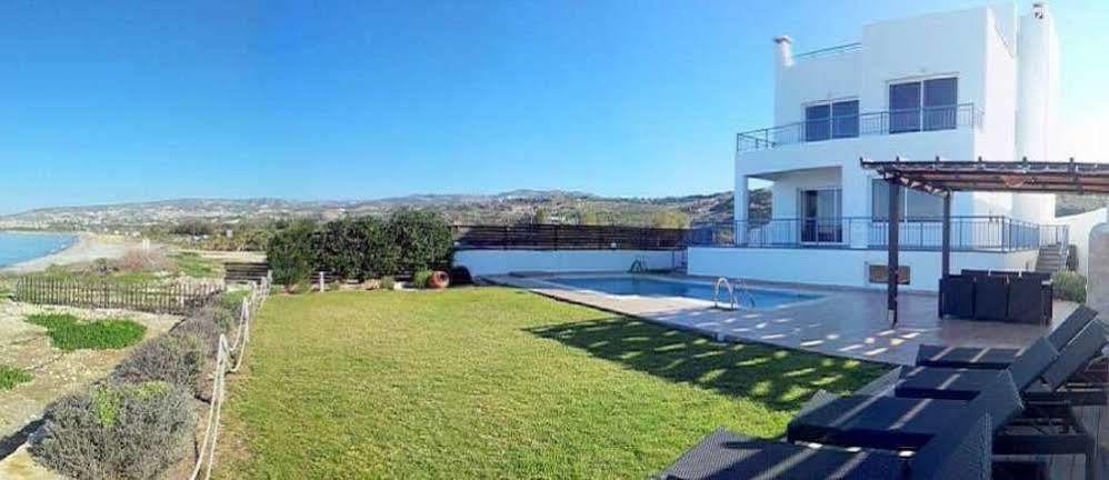 Blue Coral Hotel 3*