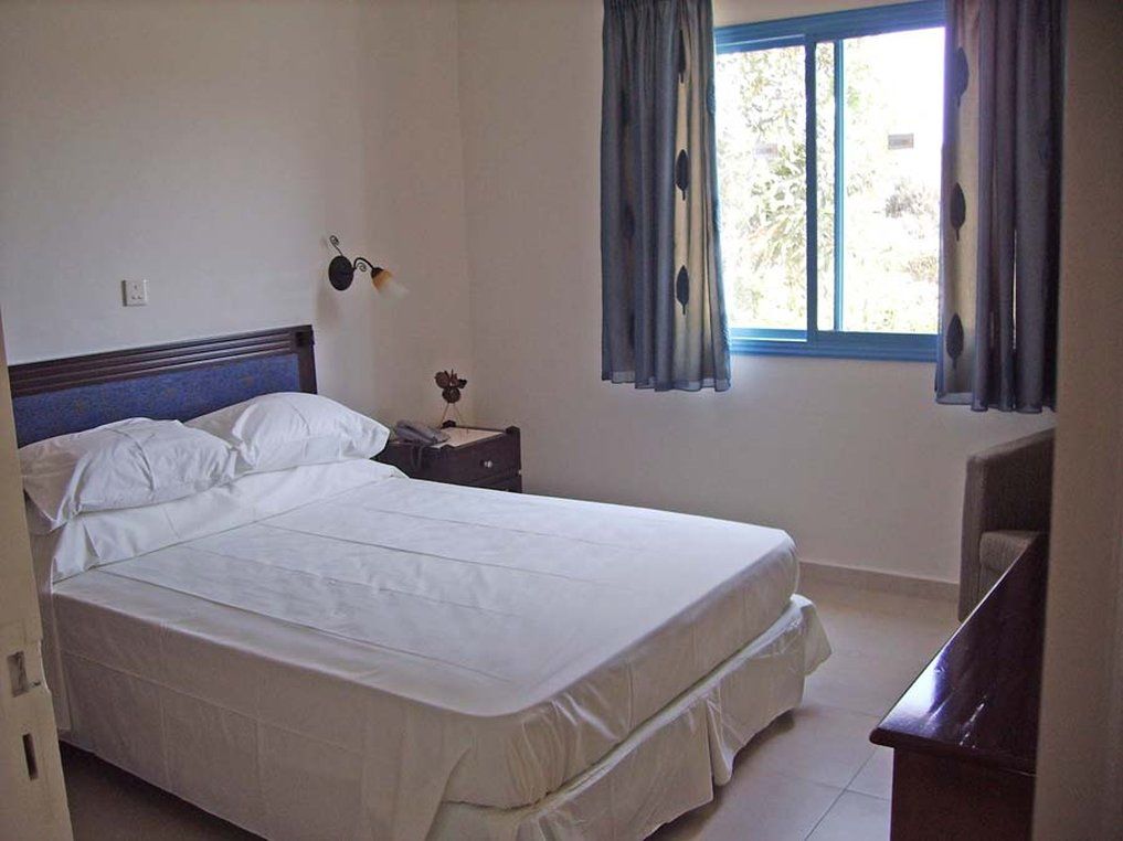 Tasmaria Aparthotel Paphos