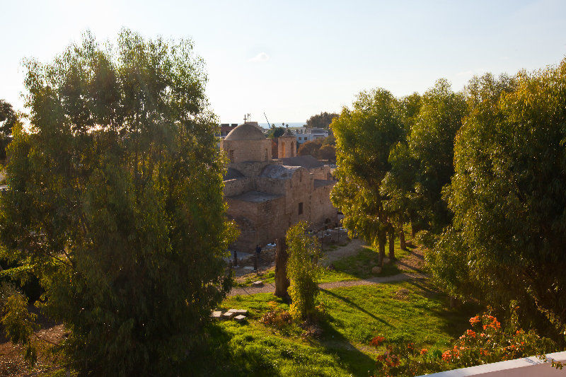 Pyramos