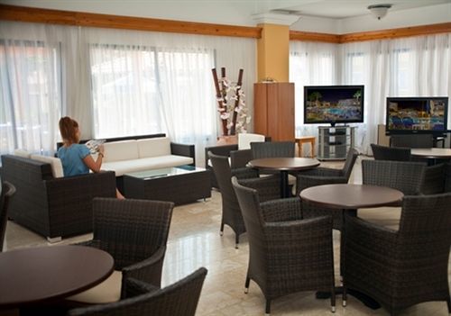 Kefalos - Damon Hotel *