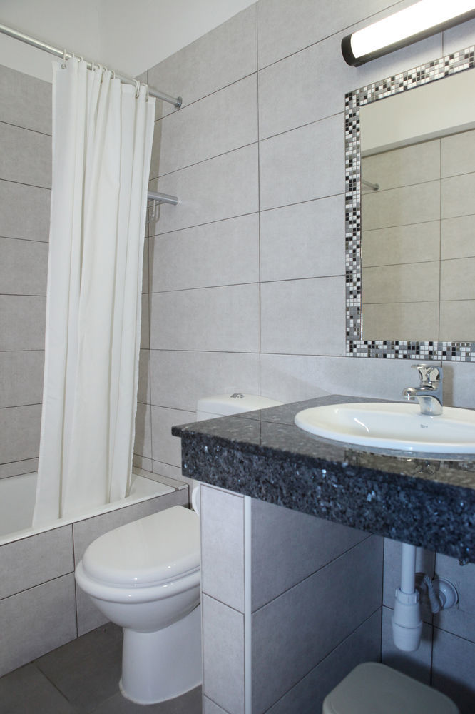 Kefalos - Damon Hotel *