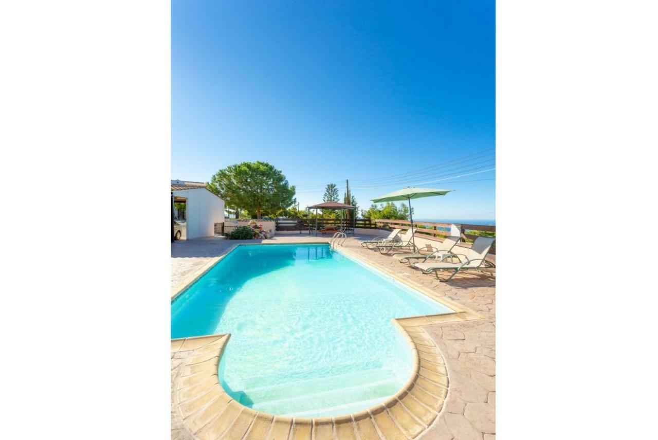 Kinousa 1 Villa