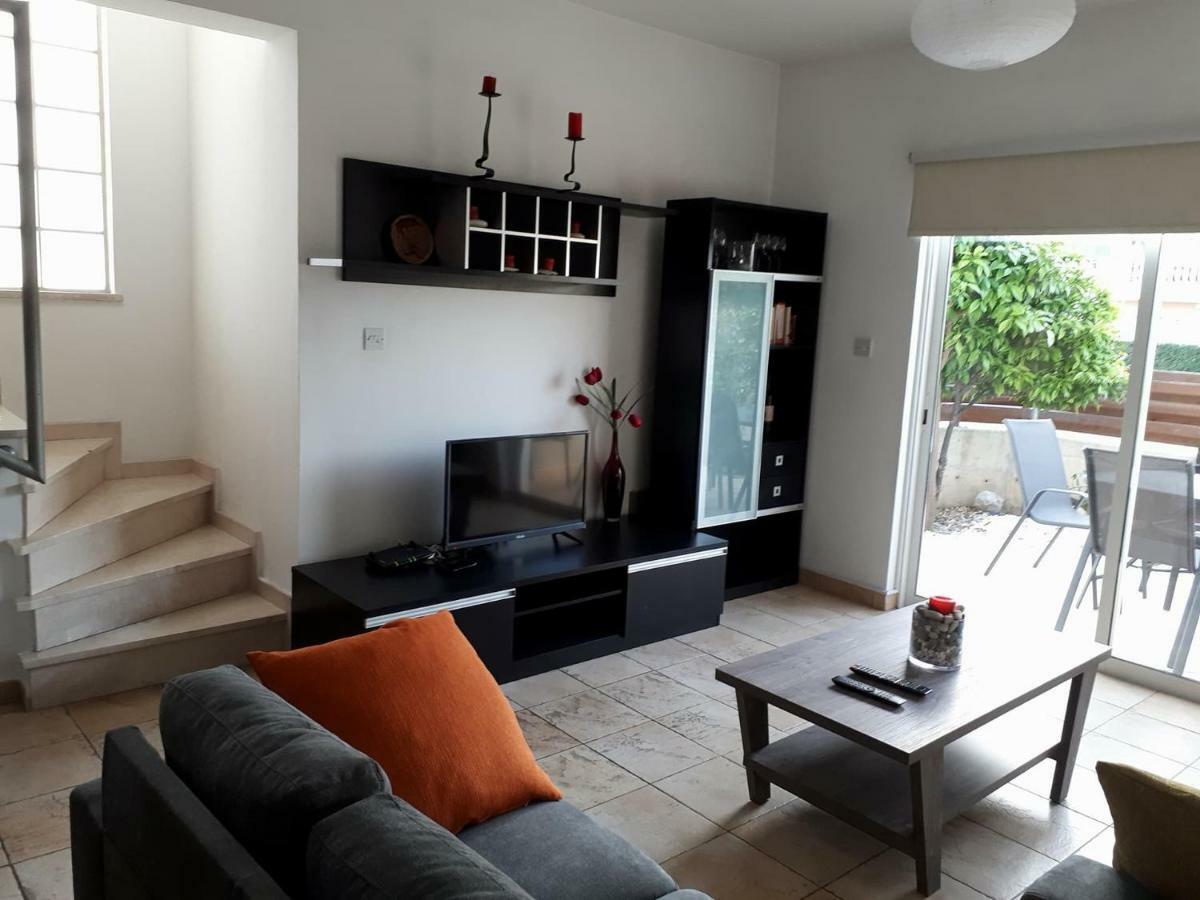 Loucas Townhouse Holiday home