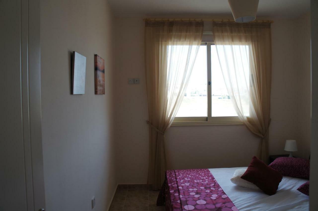 Eg3 Royal Seacrest Andri Apartment *