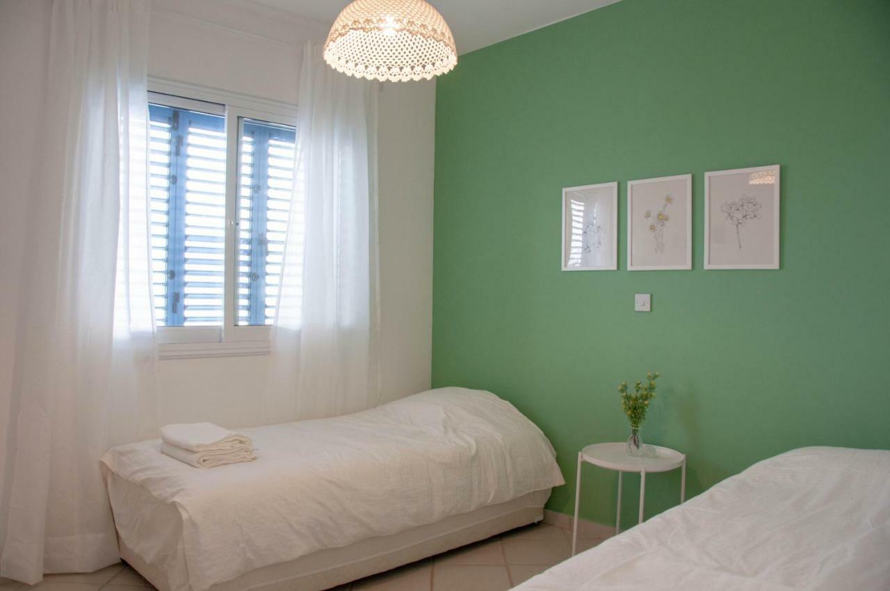 H&o In Paphos! Apartment *