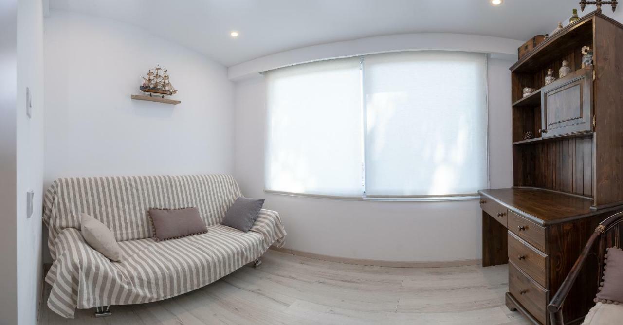 Townhouse By The Sea Pirate Harbor Paphos