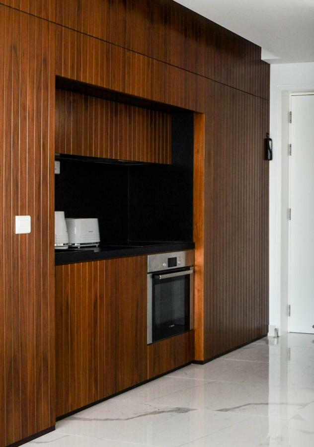Phaedrus Living Seaview Luxury Flat Marina Court 213 *