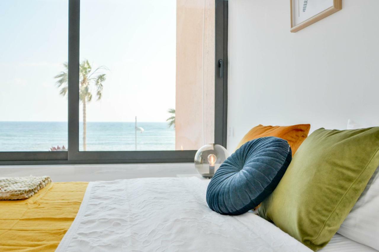 Apartment Phaedrus Living Seaview Luxury Flat Marina Court 213