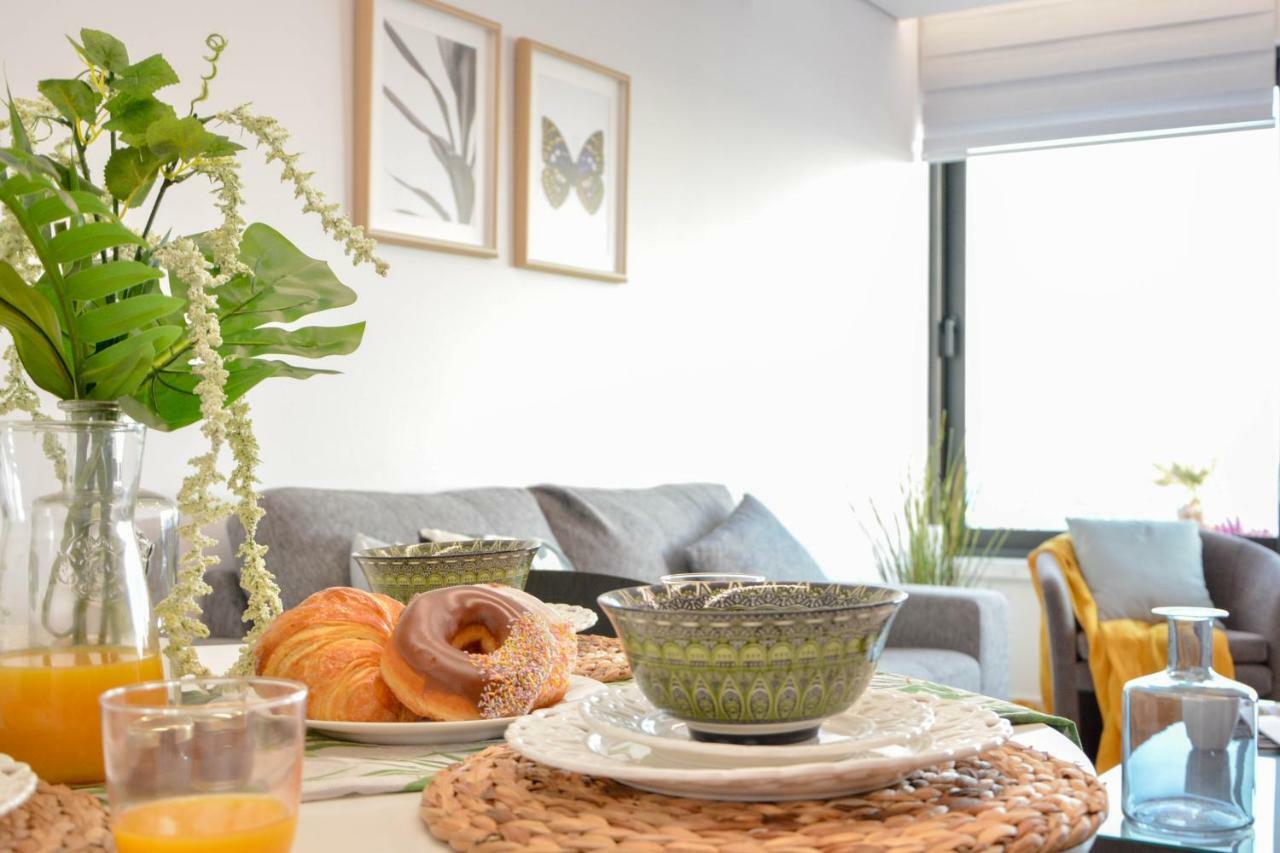 Phaedrus Living Seaview Luxury Flat Marina Court 213 Apartment