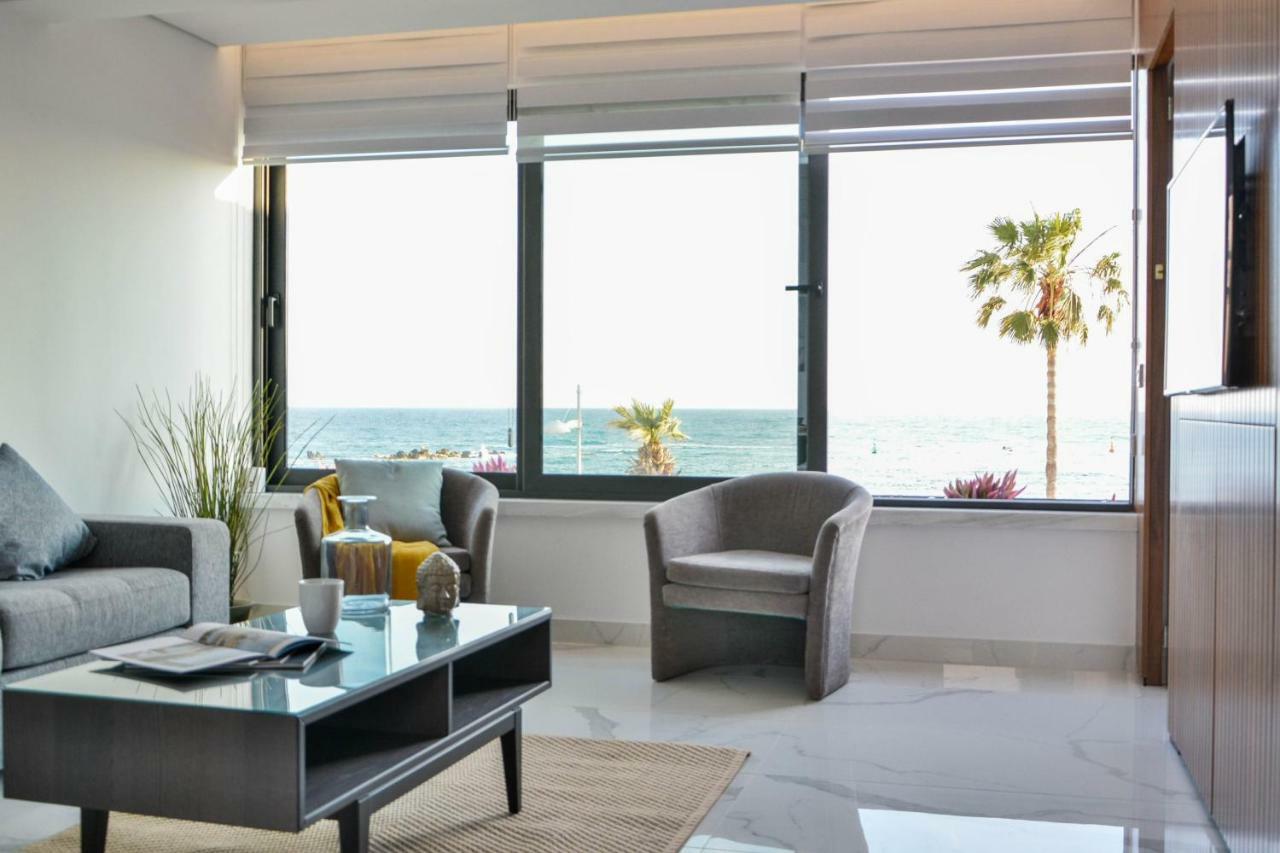 Phaedrus Living Seaview Luxury Flat Marina Court 213 Apartment