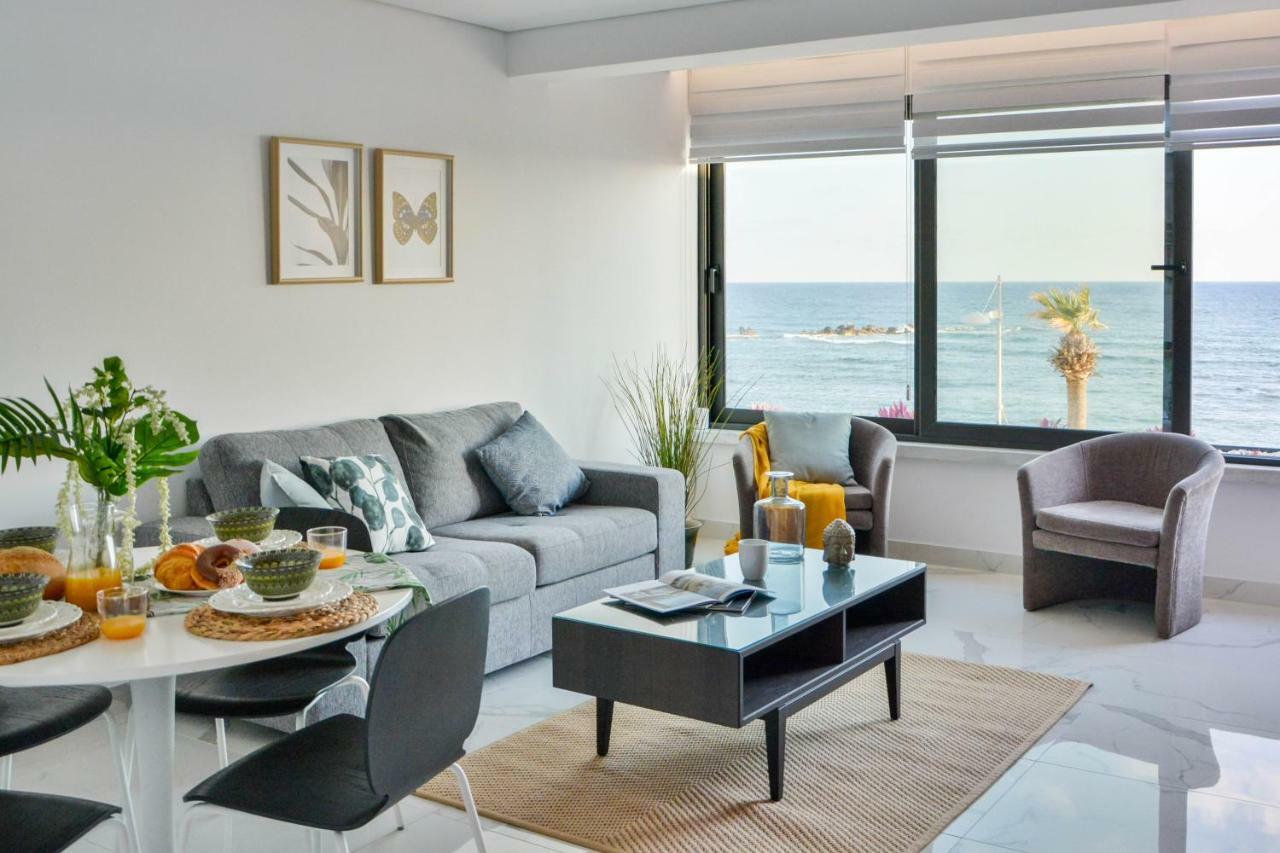Apartment Phaedrus Living Seaview Luxury Flat Marina Court 213