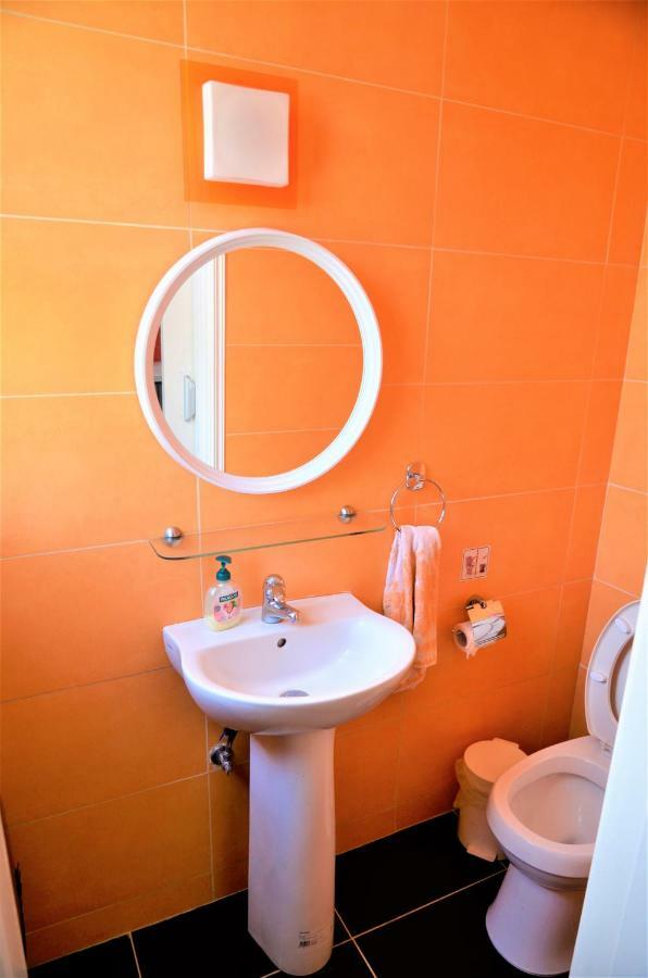 Isabella Court Townhouse Near Venus And Lidl Apartment Paphos