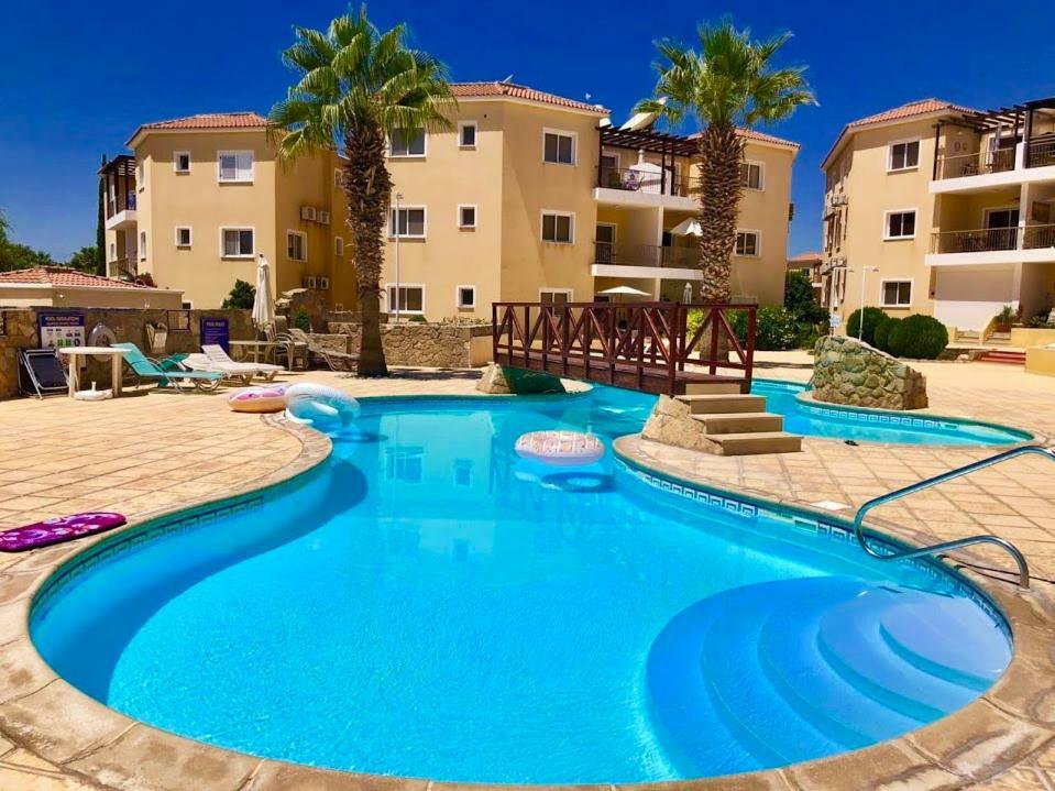 Sirena Olympia * Paphos