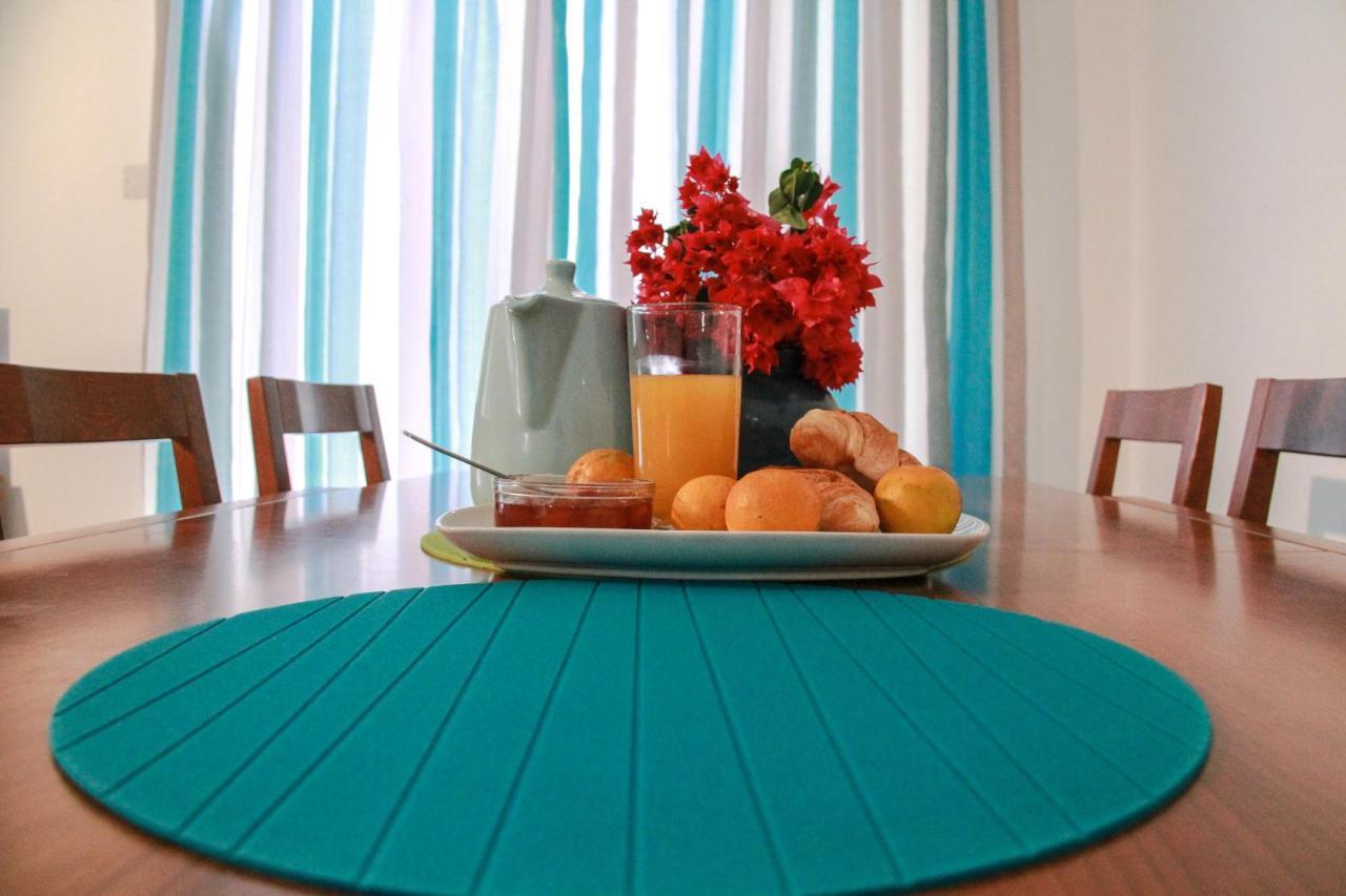 Azure Apartment *