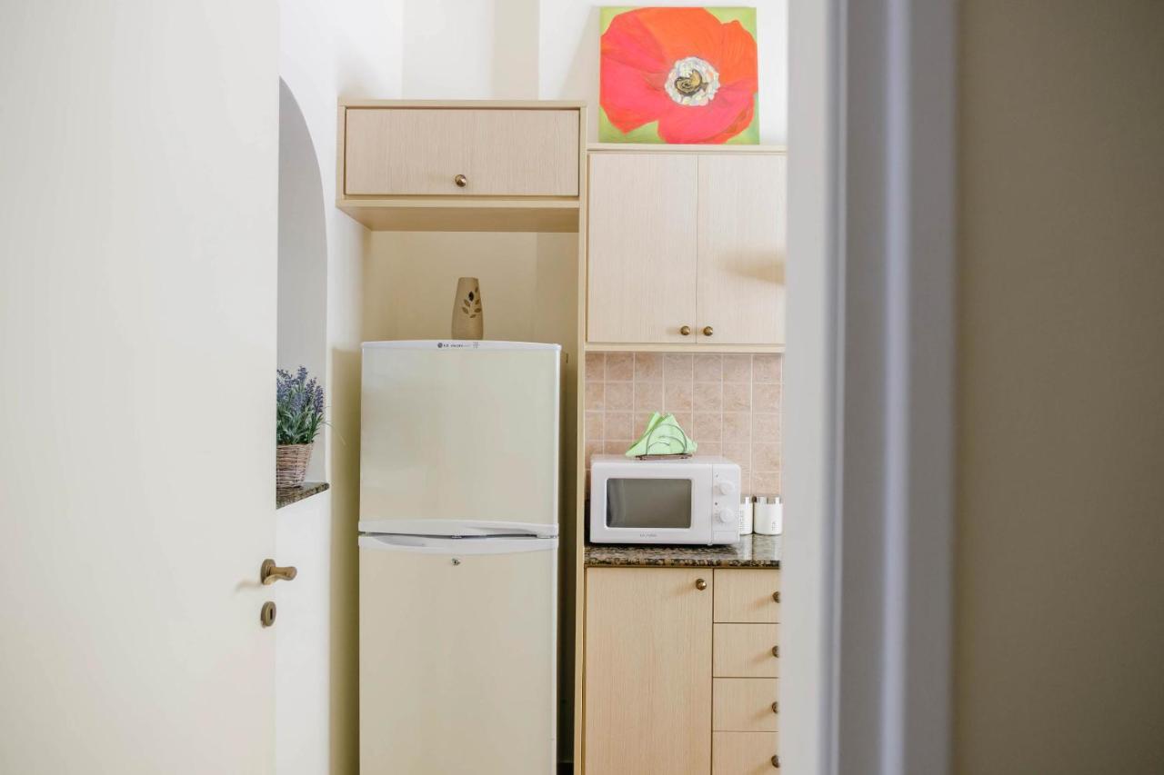 Queens Gardens 2 Bedroom Townhouse In Paphos