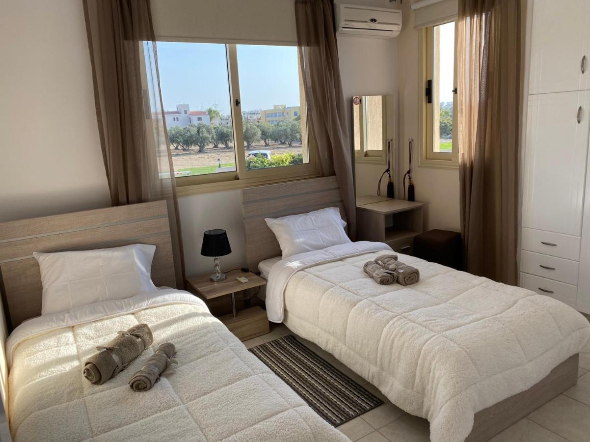 Royal Seacrest Luxurious Apartment *