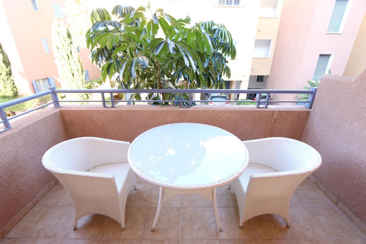 Limnaria Gardens K