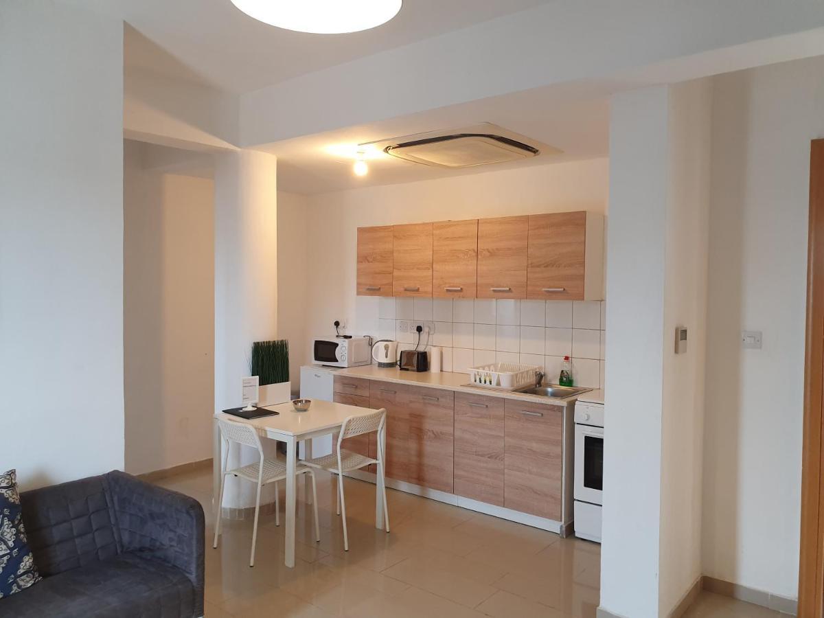 Valentinos Apartment Paphos