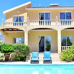 Villa Ambrosia