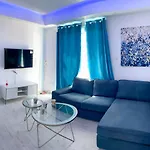 Beautiful 2Bedroom With The Pool