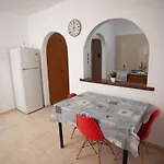 Paphos Harbour Apartment In Heart Of Tourist Area