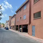 Natalia\'S 1 Bedroom Apartemnt