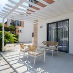 Margarita Gardens I Apartments